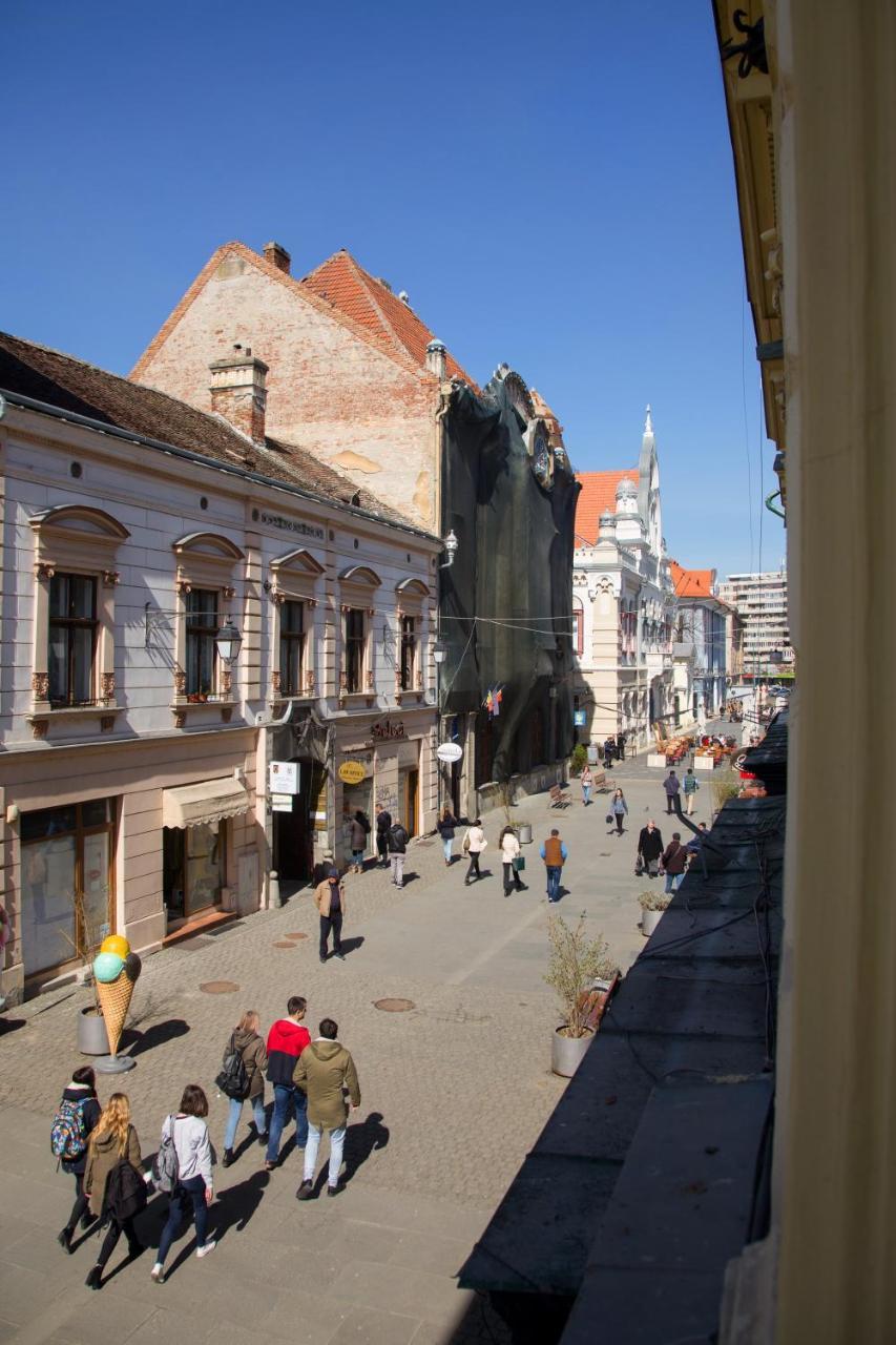 Old Town Hostel Тимишоара Экстерьер фото